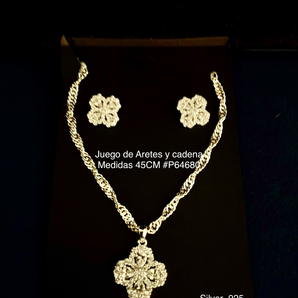 Beautiful jewelry for sale Italian gold 14K and silver .925